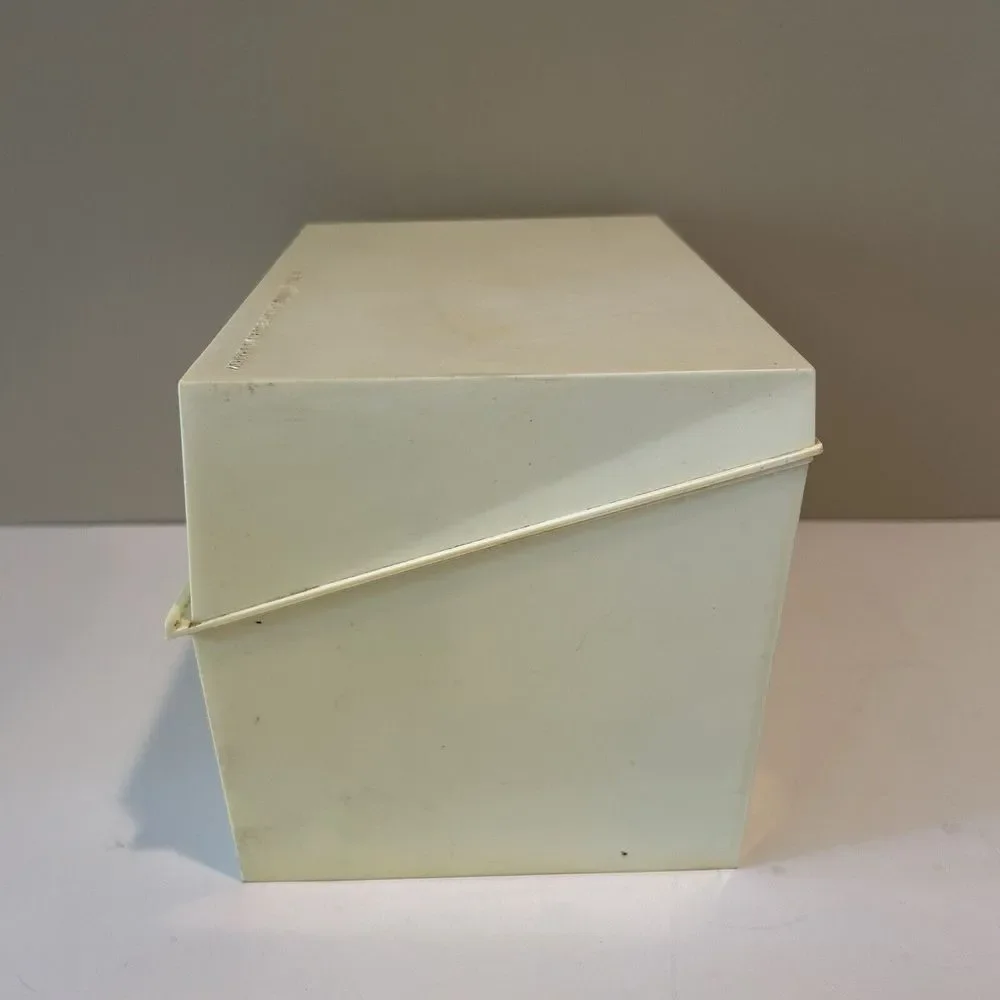 Vintage 1971 Betty Crocker‎ Recipe Card Library Box and Recipes